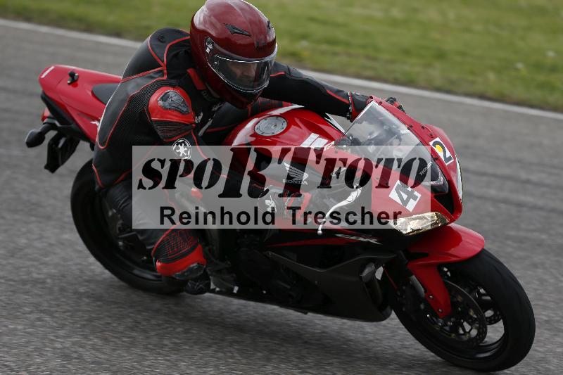 Archiv-2025/10 23.04.2025 Cornu Master School ADR/rot-rouge/42